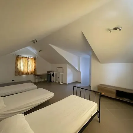 Indipendente A 50m Dal Mare Casa Scrisi