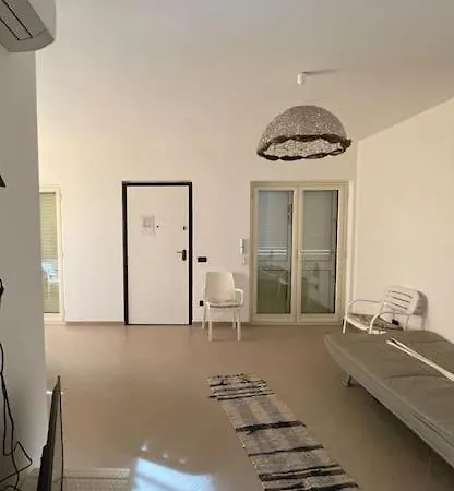 Indipendente A 50m Dal Mare Vakantiehuis Casa Scrisi