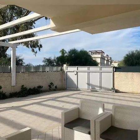 Vakantiehuis Indipendente A 50m Dal Mare