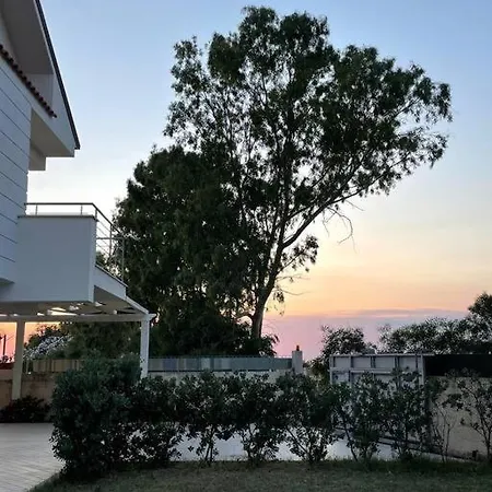 Indipendente A 50m Dal Mare Casa Scrisi